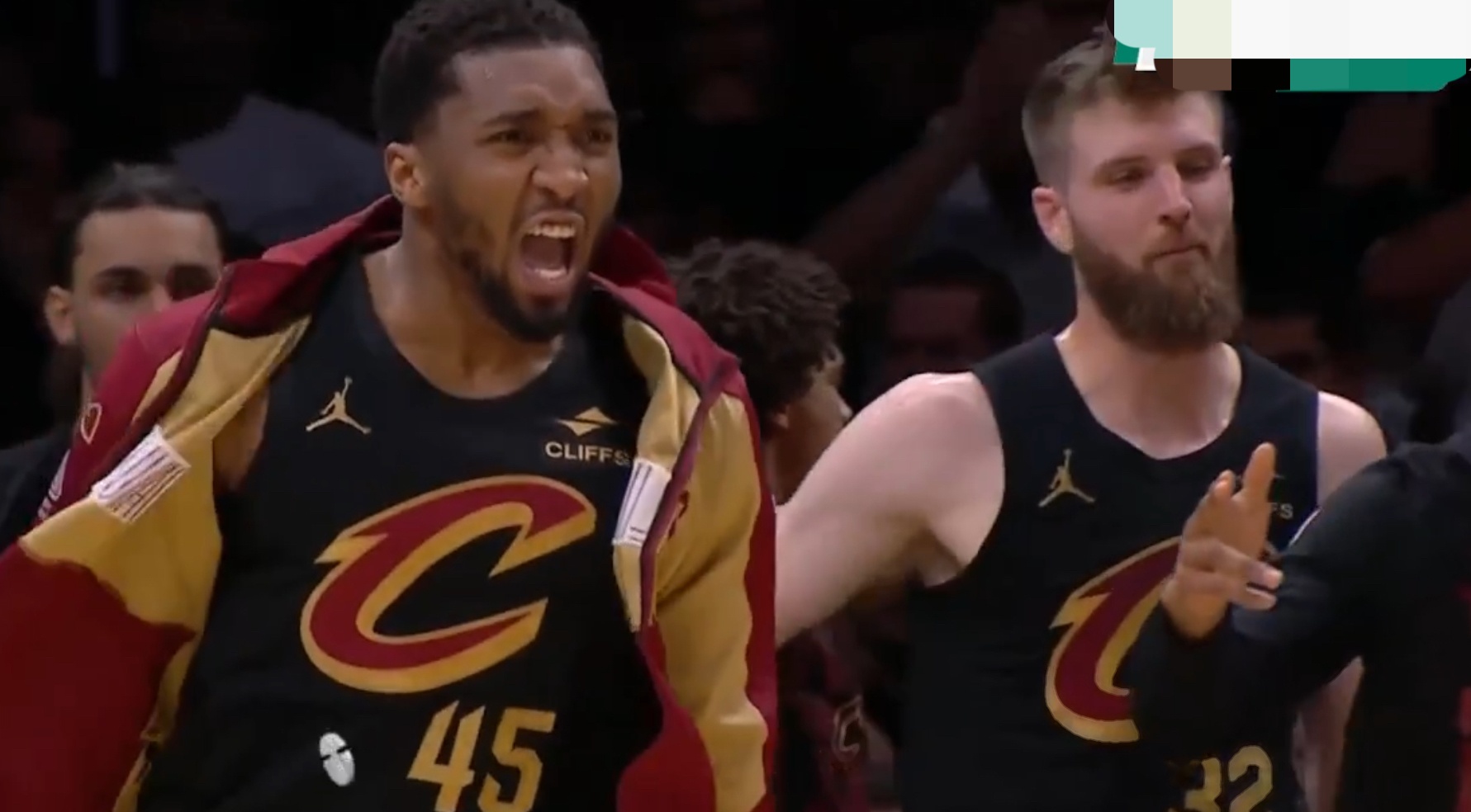 德国男篮横扫热火，字母哥爆发神勇的简单介绍