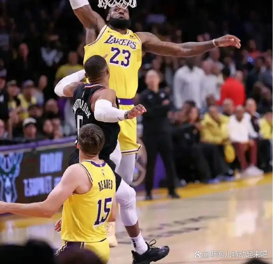 掘金完胜马刺，乔治三分雨点燃全场