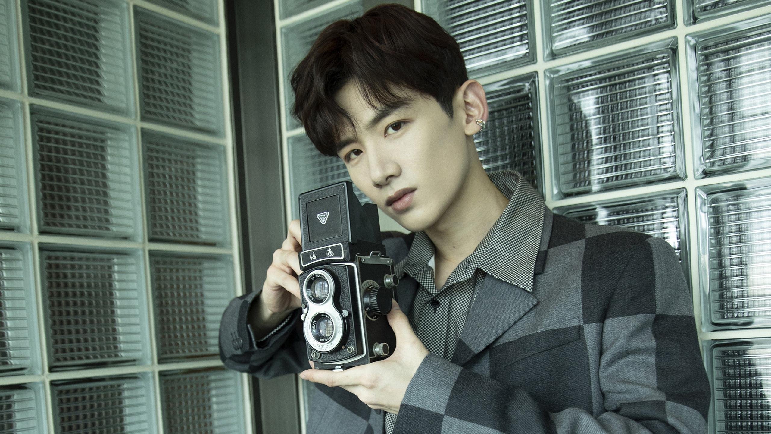 开云体育入口-佛罗伦萨收割曼联之夜，当库尔图瓦在欧冠决赛的抢七时刻接管比赛